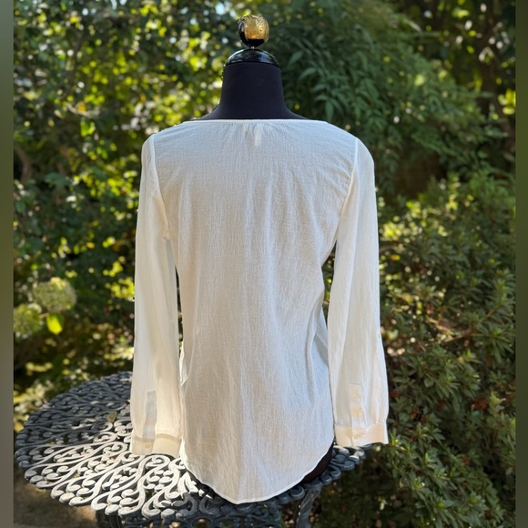 Joie pin-tucked long sleeve button-up top - size S - Picture 4 of 4